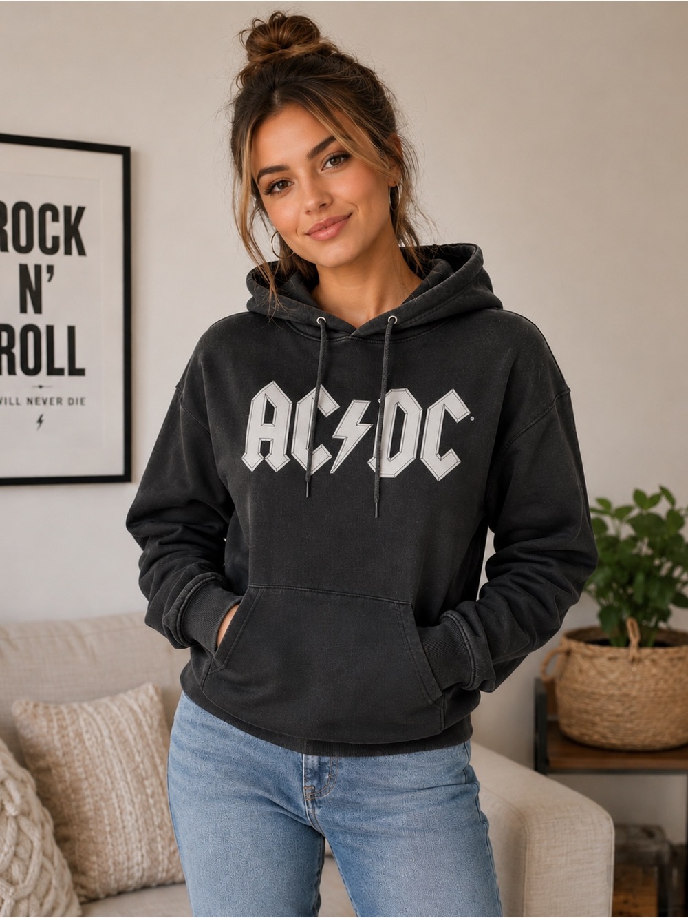 AC/DC Black Hoodie Juniors Size Small | Rock Band Graphic Sweatshirt